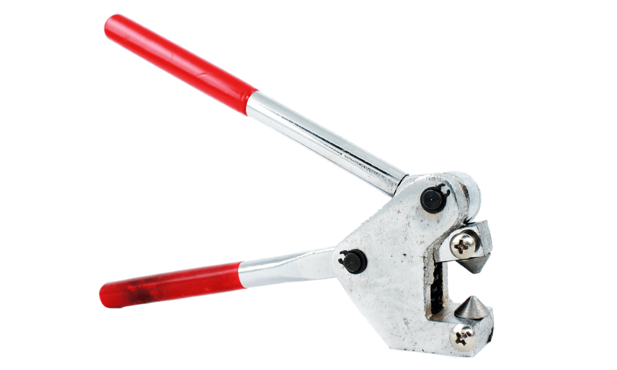 Pinza per chiusura piatta in metallo