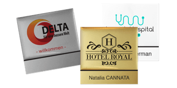 Targhetta portanome Premium 50 x 50 mm, riutilizzabile con etichetta adesiva da 12 mm