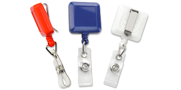 Portabadge avvolgibile quadrato con clip per cintura