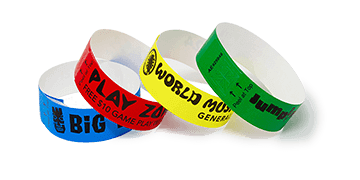 Braccialetti SecurBand con stampa in nero da 22mm con chiusura adesiva