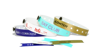Braccialetti in plastica personalizzabili con tagliando staccabile 13 mm